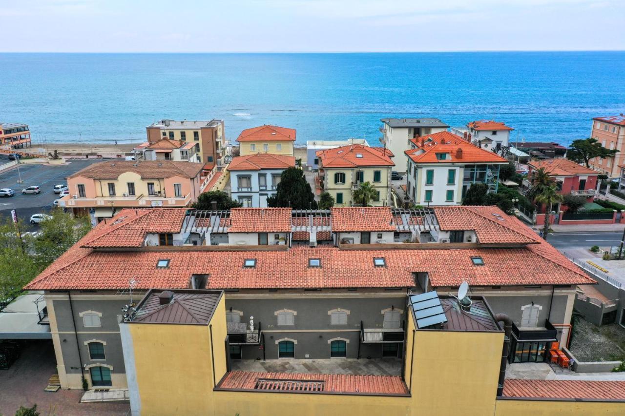 Апартаменты Casa Velia 78Mq A 30 Metri Dal Mare Di Сан-Винченцо Экстерьер фото